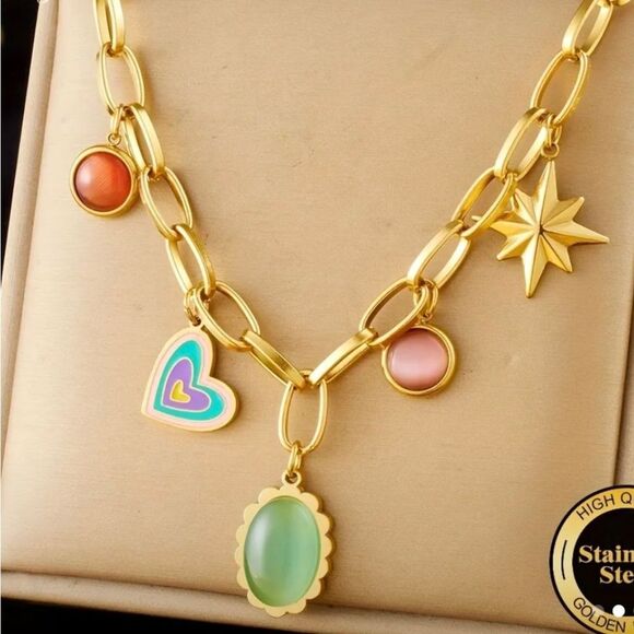 Boho Style Chic Gold Plated Necklace - Picture 2 of 7